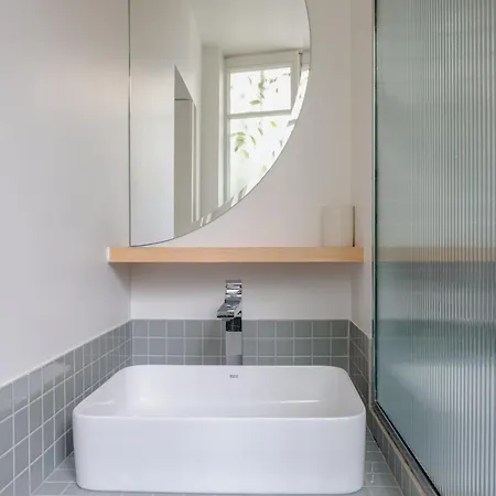 Apartment Babylon Montmartre Paris